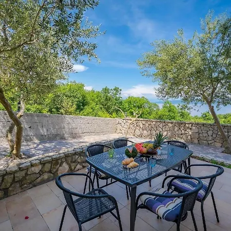 Fuer 2 Personen Ca 22 Qm In Drenje, Istrien Bucht Von Rasa * Labin (Istria)